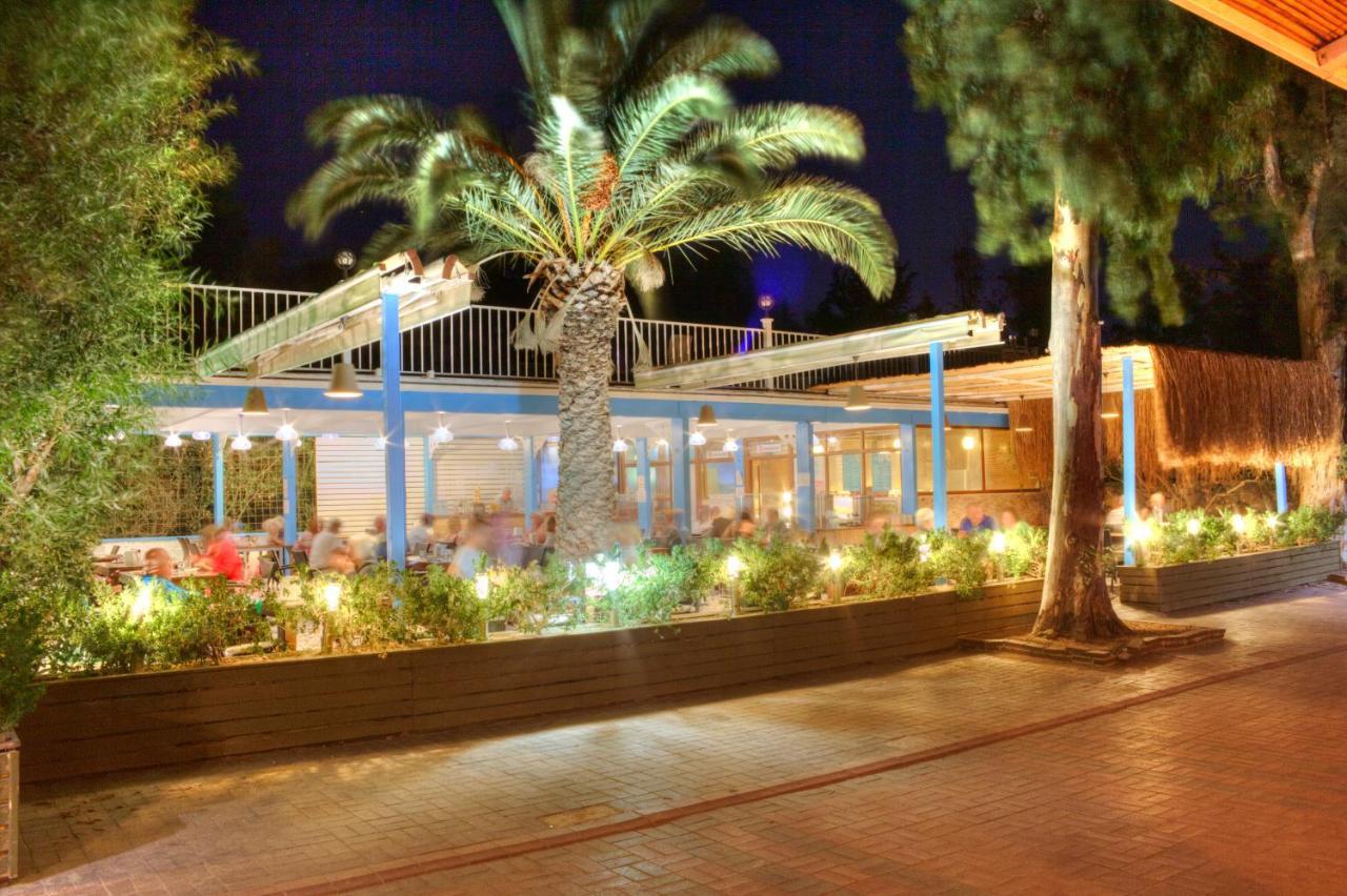 Manuela Hotel Bitez Exterior foto