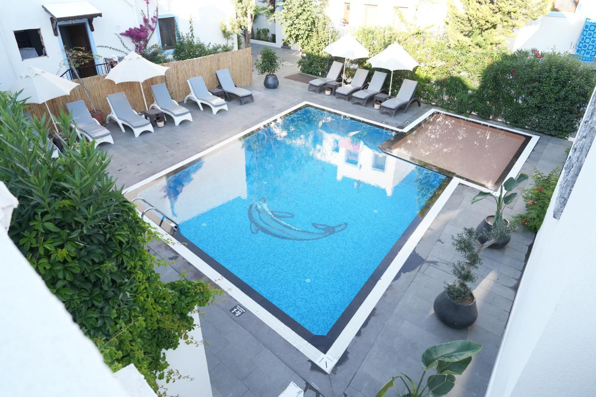 Manuela Hotel Bitez Exterior foto